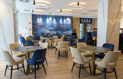 Royal Suite, 50 meters to Beach, 10th Floor, Panoramic View, Parking, Porta Mare Active & Spa - Foto 20