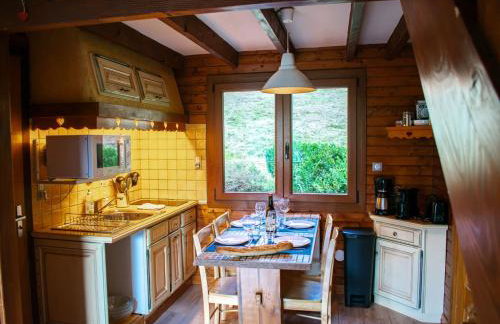 Chalet entier, vue panoramique, ruisseau et sauna. - Foto 26