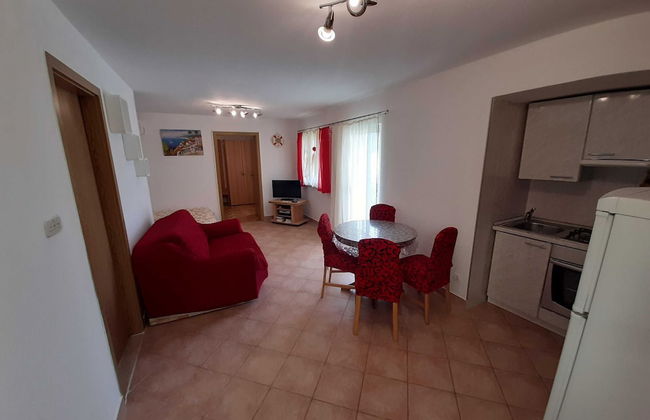 Cozy Apartments With Private Balcony Vinisce - Foto 12