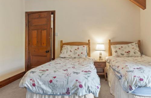 Beautiful Detached Farm House Near Lake Coniston - Pass the Keys - Photo 26