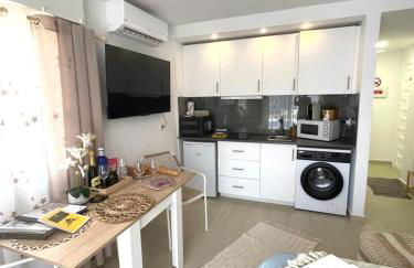 Reel Apartments- Luxury Studio with swimming pool. - Foto 14