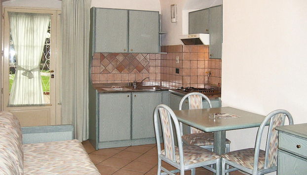 Apartment in Imperia Near Watersports - Foto 4, Cocina privada