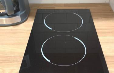 New cozy studio 2 queen beds kitchen walk to water! - Foto 10