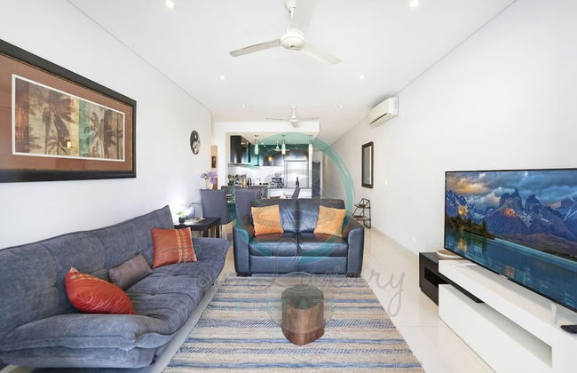 City Skyline Escape Office Parking Pool - Foto 10