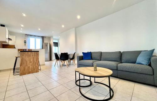 Maison de ville rénovée à 15 min de Lyon - Foto 2