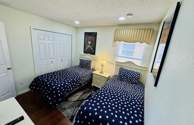 7/6.5 Beautiful Vacation Home With Private Pool, and Much More!! - Foto 28