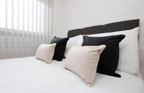 New Lodge Studios with Full Kitchen and Parking - Foto 57