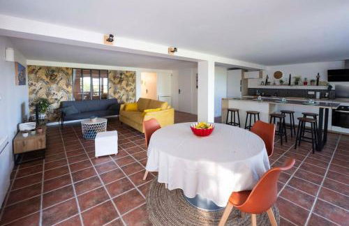 Bel appartement avec terrasse jardin vue montagne - Foto 13