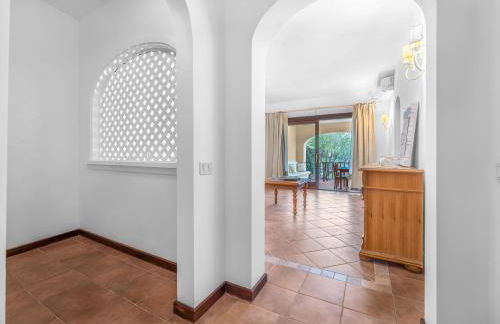 -Free Pool, Beach and Parking- Deluxe Apartment - Foto 19