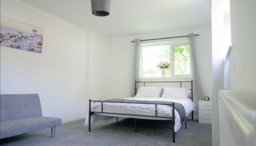 Cosy & Modern 1 Bed Studio Apart-Hotel - Photo 1