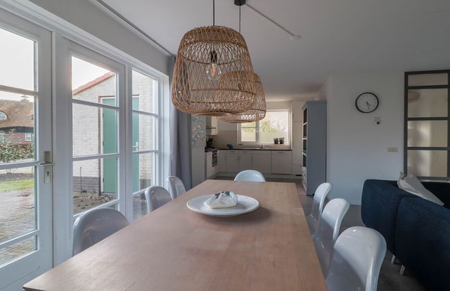 Spacious Villa in a Holiday Park in Makkum - Foto 9