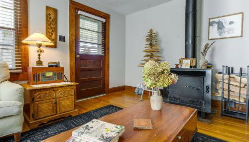 Pet-Friendly Topton Home with Patio, Deck and Views! - Foto 5