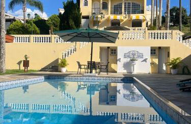 Mansão Por do Sol - Piscina Spa Sauna Centro - Foto 5