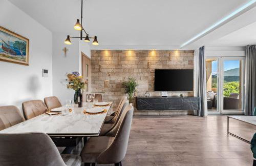 VILLA BEYBE with Jacuzzi, large private pool 50m2, BBQ,free WIFI, 3 bedrooms - Foto 17