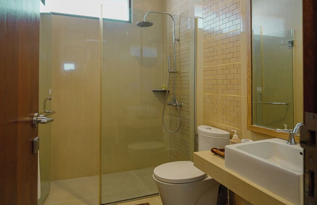 Oyama City View 4BR Villa with a Heated Pool - Photo 20