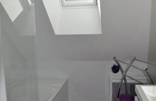 Charmante maison près des châteaux de la Loire avec jardin fermé et animaux bienvenus - FR-1-590-65 - Photo 9