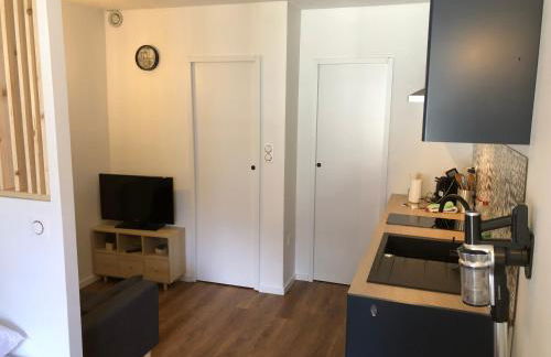 Appart au cœur de la ville (vue montagne) - Foto 3