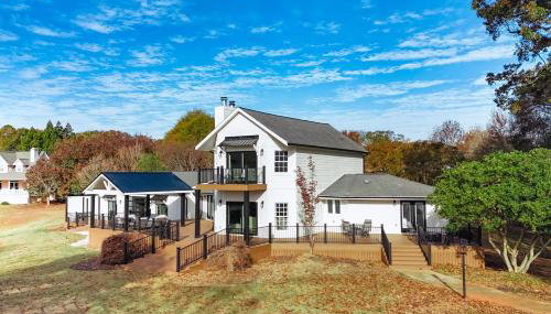 Lake Hartwell Home with Dock and Fire Pit! - Foto 1