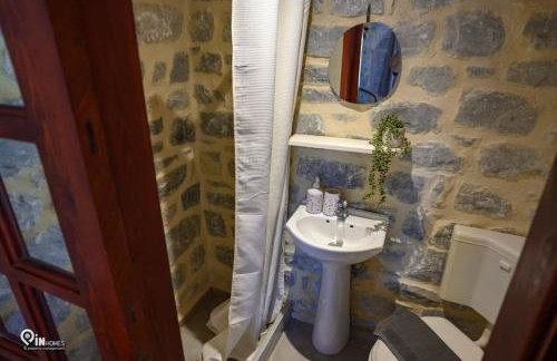 Panorama - Unique Beachfront Stone House in Alipa-Mani - Foto 15