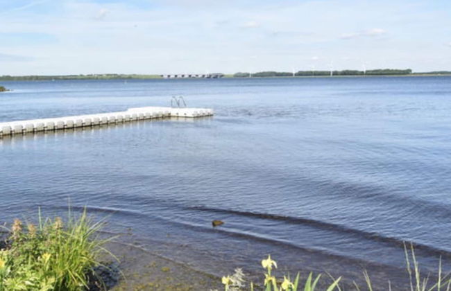 Water Villa in Ooltgensplaat Near Volkerak - Photo 31