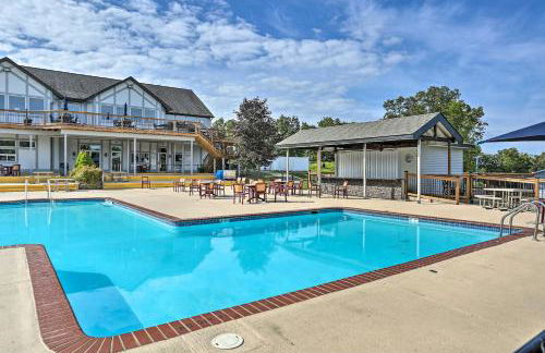 Luxury Home with Game Room, 4 Mi to Bushkill Falls! - Foto 37