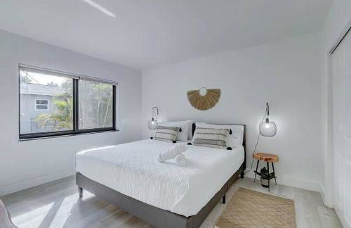 Chic Retreat: 2BR Apartment! - Foto 18