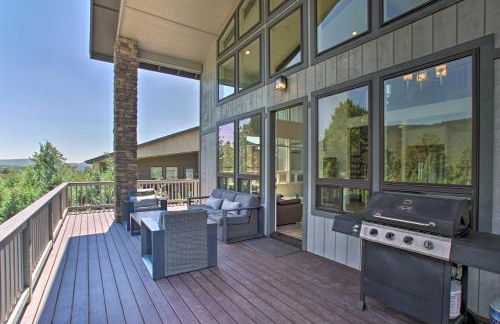 Fireplace, Mogollon Rim Views Luxury Pine Home - Foto 3