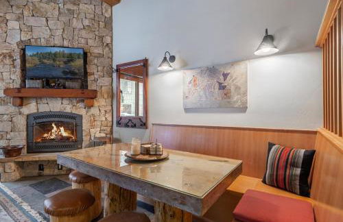 Cozy Northstar Village Family Condo Walk to Lifts 2 Full BA Excellent Location - Foto 12