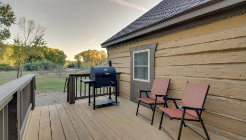 Cozy Augusta Cabin with Furnished Deck and Grill! - Foto 2