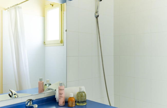 Beautiful Maisonette With air Conditioning in the Gard - Foto 7