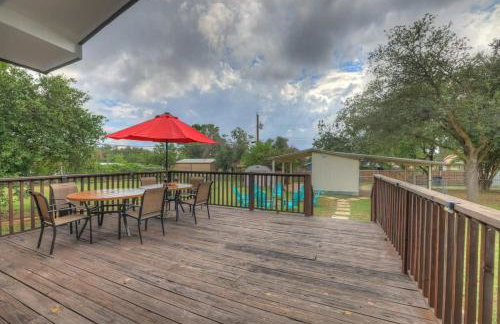 Elegant and Stylish Glenmoor Abode - 5 min to Town - Foto 66