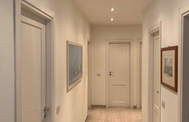 Upper Class - Photo 17