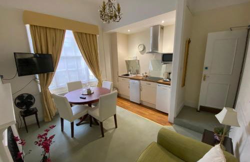 Pier View Self Catering Luxury Apartments - Foto 7