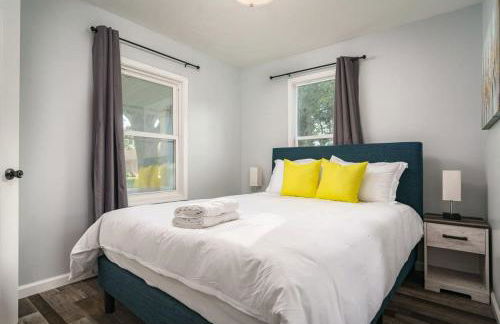 The Lucky Charm Home of the Fighting Irish! BBQ Outdoor Games Coffee - Foto 20