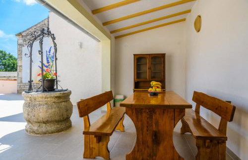 House Angela with private pool, private parking, wi-fi and fully fenced garden - WiiBuk - Foto 35