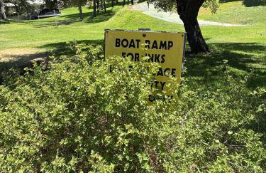 Lovely 2-Story Home with Upper & Lower Decks, Gorgeous Lake & Hill Country Views - Foto 3