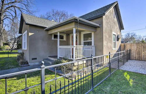 Centrally Located House in Chico with Gas Grill - Foto 26