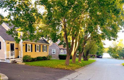 Spacious 4BR Home near Water Park, Pond & Beaches - Foto 24