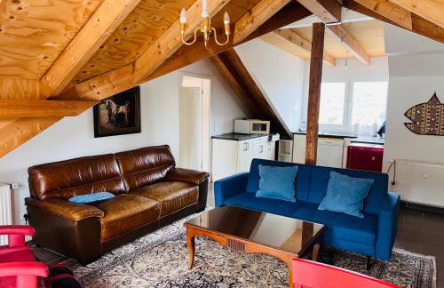 Apartment mit schöner Aussicht auf den Großen Feldberg & Burg Königstein & Frei PARKPLATZ auf Straßenseite - Foto 12