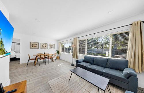 Spacious Fort Lauderdale Bungalow 10mins Airport & Beach Near Miami - Foto 11