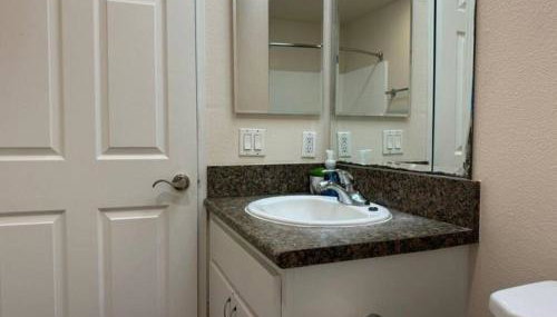 Travel Haven at Miracle Mile- 110 - Foto 4