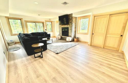 Sunset Over Stanton, New Home w/ Hot Tub/Fire Pit - Foto 12