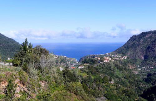 Sea & Mountain View Lombo de Cima House BBQ & Wifi - Foto 25