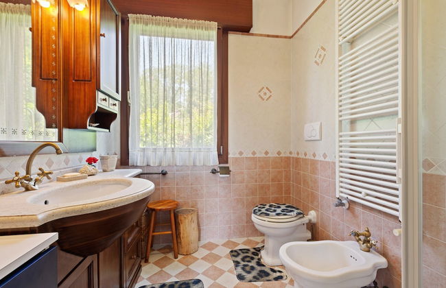 Belvilla by OYO Villa Pratolina Agli Alberoni - Photo 34