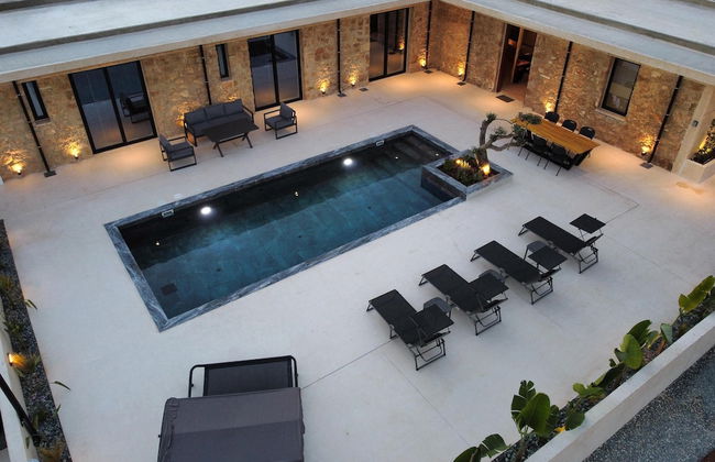 Phaedrus Living Olive Grove Luxury Villa - Foto 1