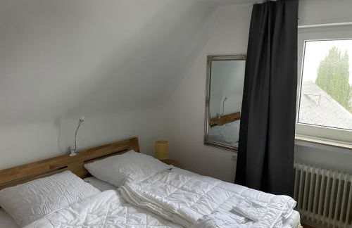 Weitblick auf Berg, Wald und Wiese - Foto 13