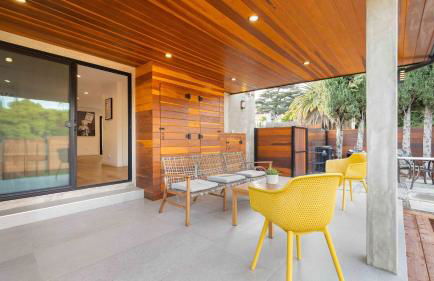 City Living by Avantstay Large Outdoor Area - Photo 59