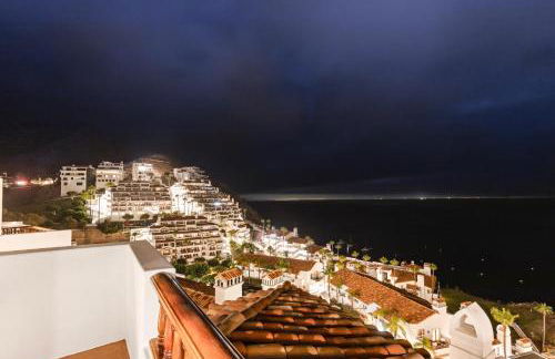 10-Star Condo 21 Steps from Top - Premium Ocean View Corner Unit Fireplace New Golf Cart - HC245 - Foto 40