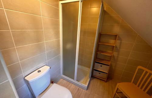 La Maison aux Volets Bleus 3ème Étage - Photo 6