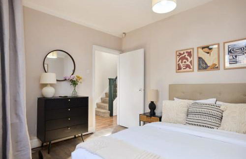 The Randall Retreat - Spacious 4BDR Home with Garden - Foto 18